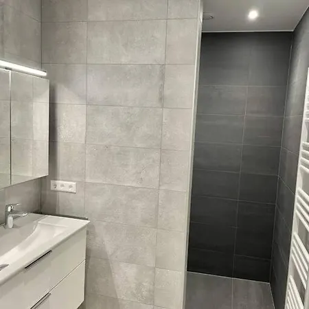 New & Large 1 Bedroom In Center-terrace & Parking - 142-100 * Luxembourg